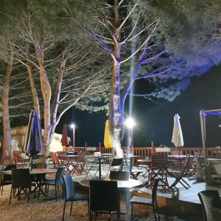 Mobil-home Confortable - Terrasse Prive - Api-1-52-552 Campingplads Saint-Maime